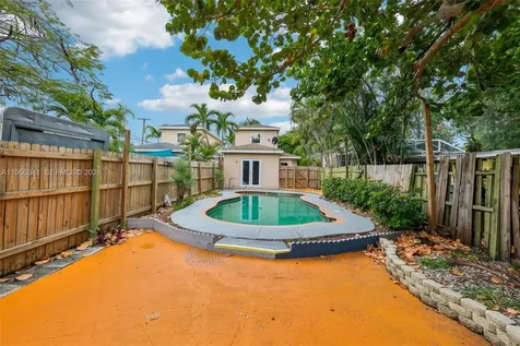 204 N D Street Lake Worth FL 33460