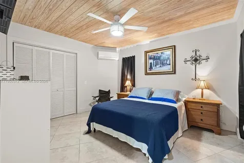 157 Navajo Street Tavernier FL 33070