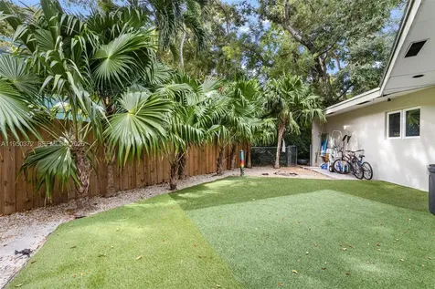 157 Navajo Street Tavernier FL 33070
