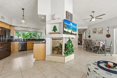 157 Navajo Street Tavernier FL 33070