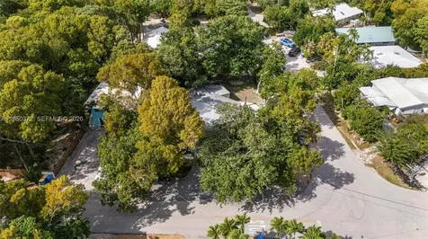 157 Navajo Street Tavernier FL 33070