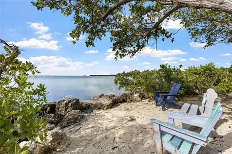 157 Navajo Street Tavernier FL 33070
