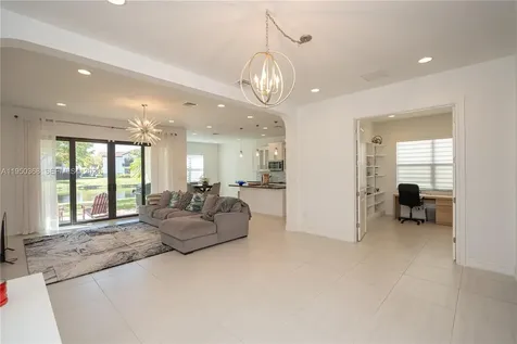 11824 SW 13th Court Pembroke Pines FL 33025