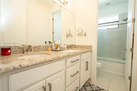 11824 SW 13th Court Pembroke Pines FL 33025