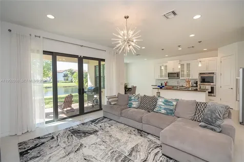 11824 SW 13th Court Pembroke Pines FL 33025