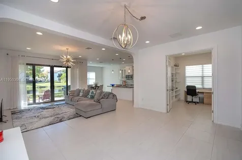 11824 SW 13th Court Pembroke Pines FL 33025