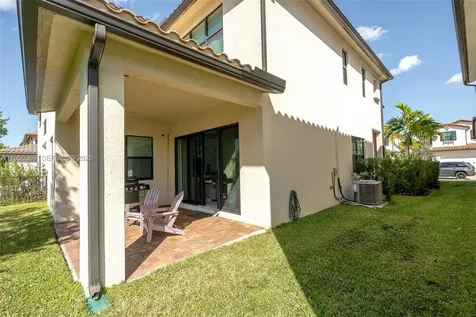 11824 SW 13th Court Pembroke Pines FL 33025