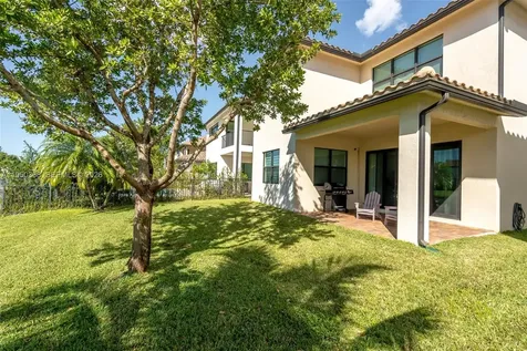 11824 SW 13th Court Pembroke Pines FL 33025