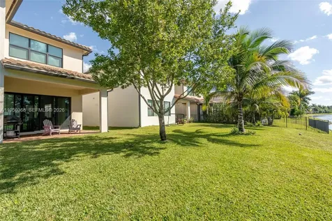 11824 SW 13th Court Pembroke Pines FL 33025