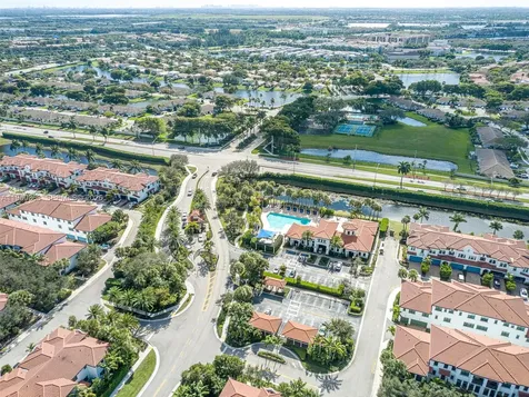 11824 SW 13th Court Pembroke Pines FL 33025
