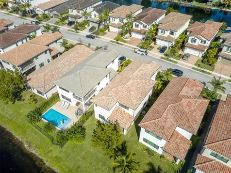 11824 SW 13th Court Pembroke Pines FL 33025