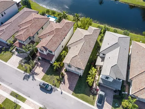 11824 SW 13th Court Pembroke Pines FL 33025