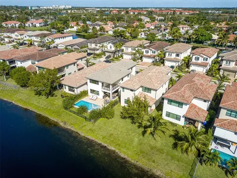 11824 SW 13th Court Pembroke Pines FL 33025