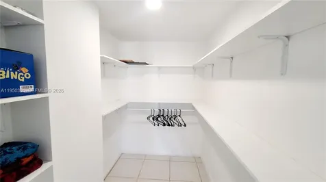 16909 N Bay Road Sunny Isles Beach FL 33160