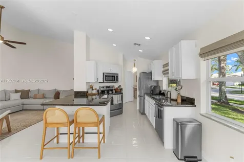 5561 Grande Palm Circle Delray Beach FL 33484