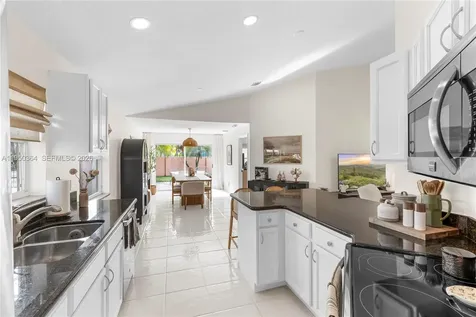 5561 Grande Palm Circle Delray Beach FL 33484