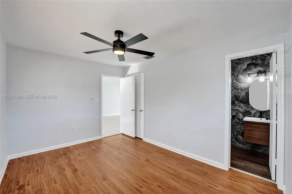 7601 Farragut Street Hollywood FL 33024