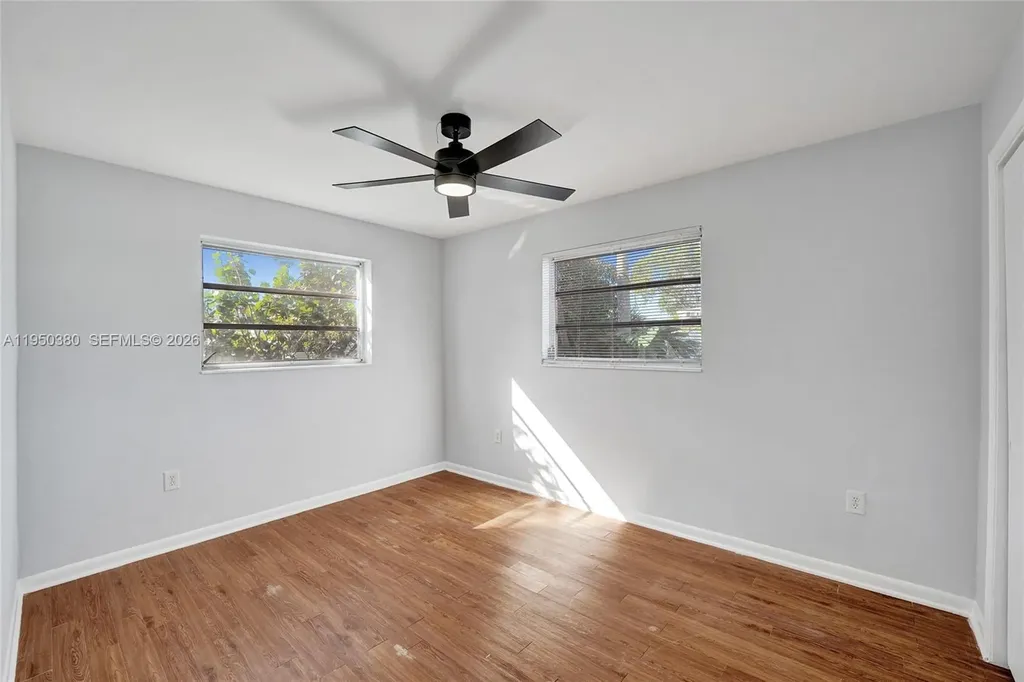 7601 Farragut Street Hollywood FL 33024
