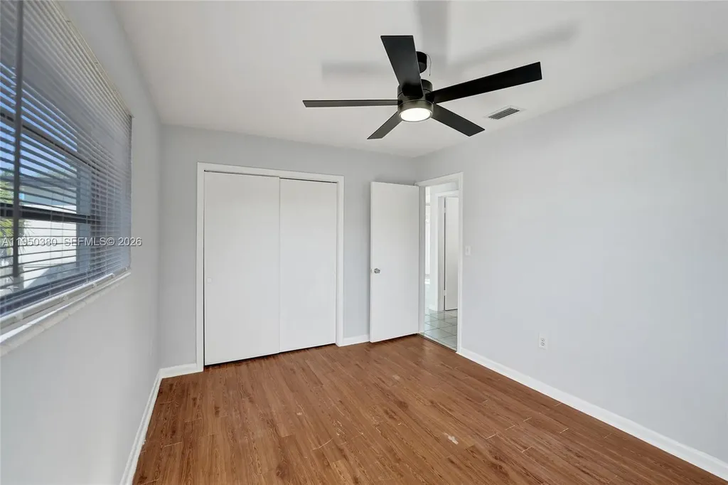 7601 Farragut Street Hollywood FL 33024