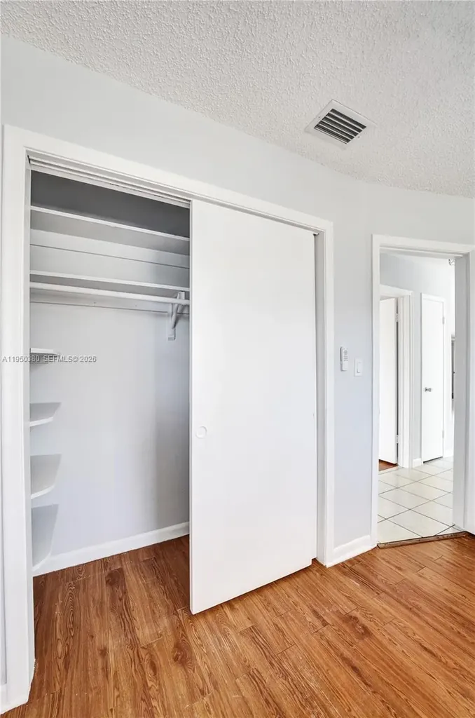 7601 Farragut Street Hollywood FL 33024