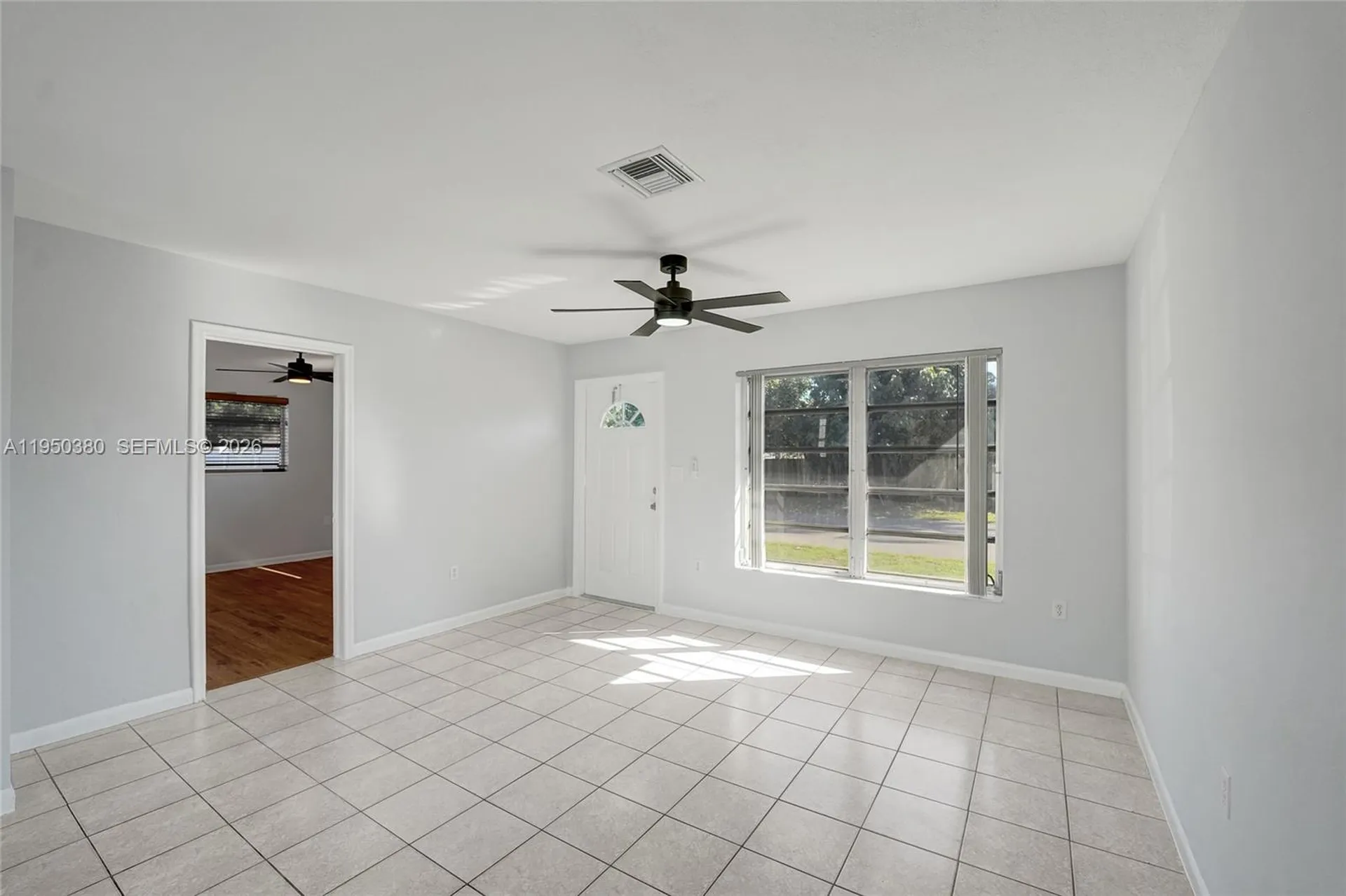 7601 Farragut Street Hollywood FL 33024