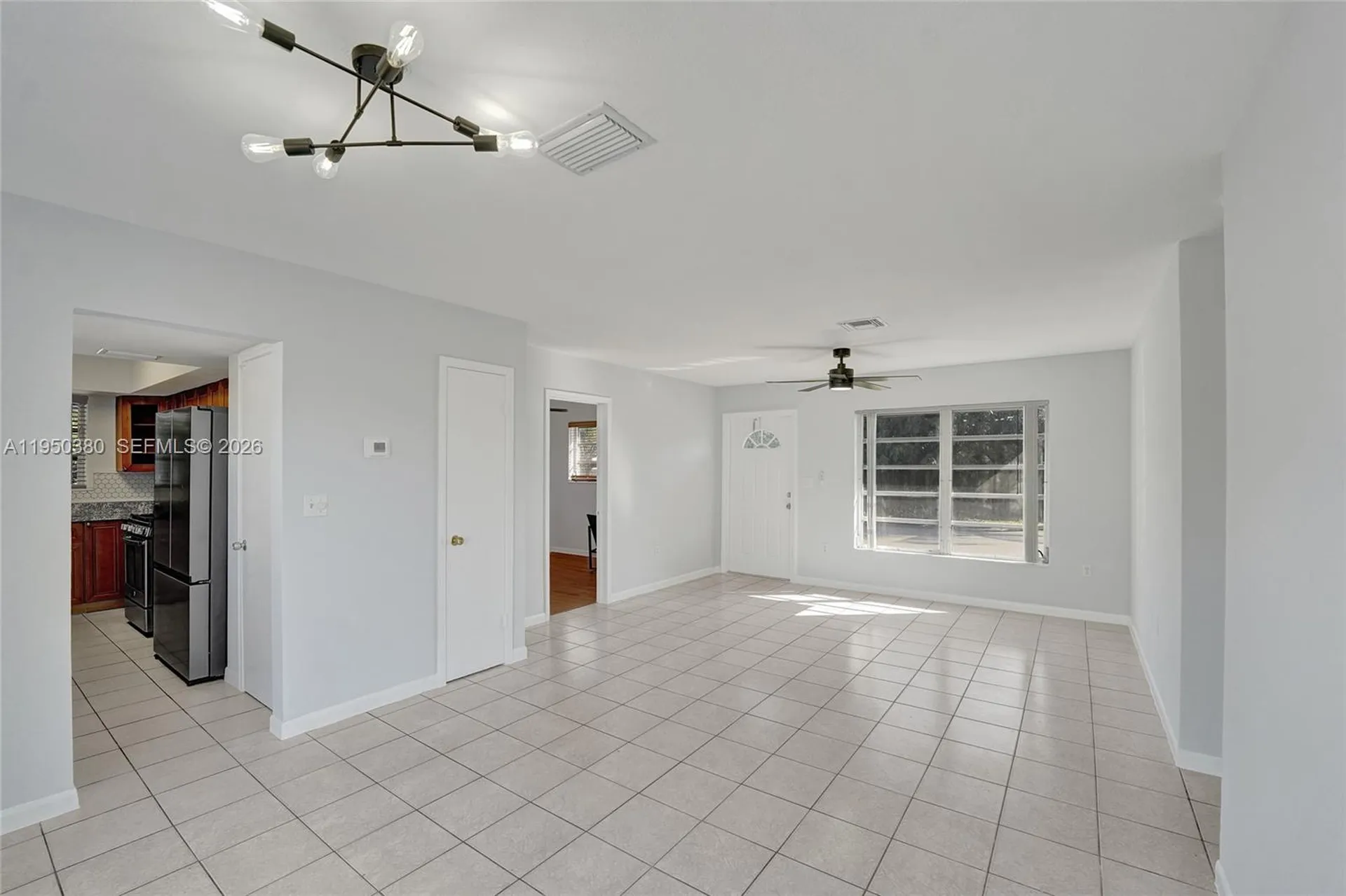 7601 Farragut Street Hollywood FL 33024