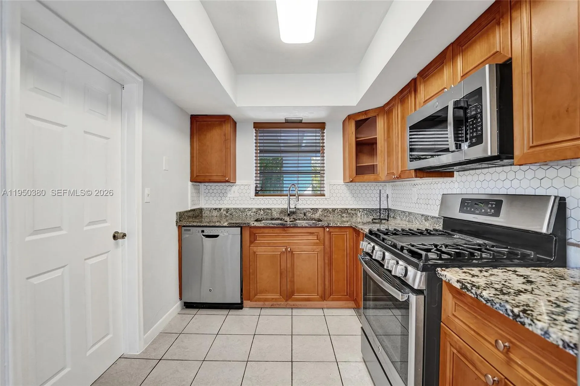 7601 Farragut Street Hollywood FL 33024