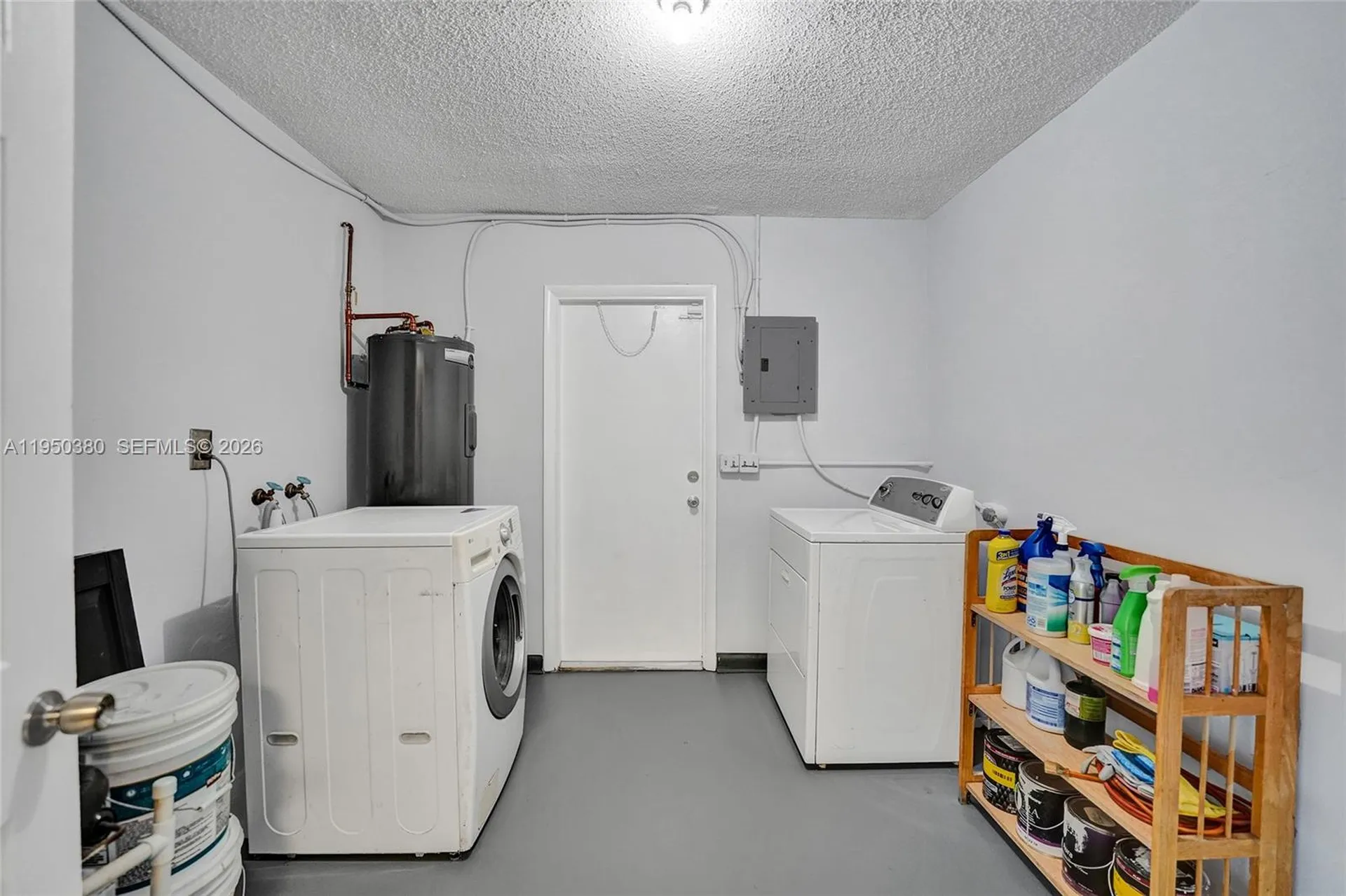 7601 Farragut Street Hollywood FL 33024