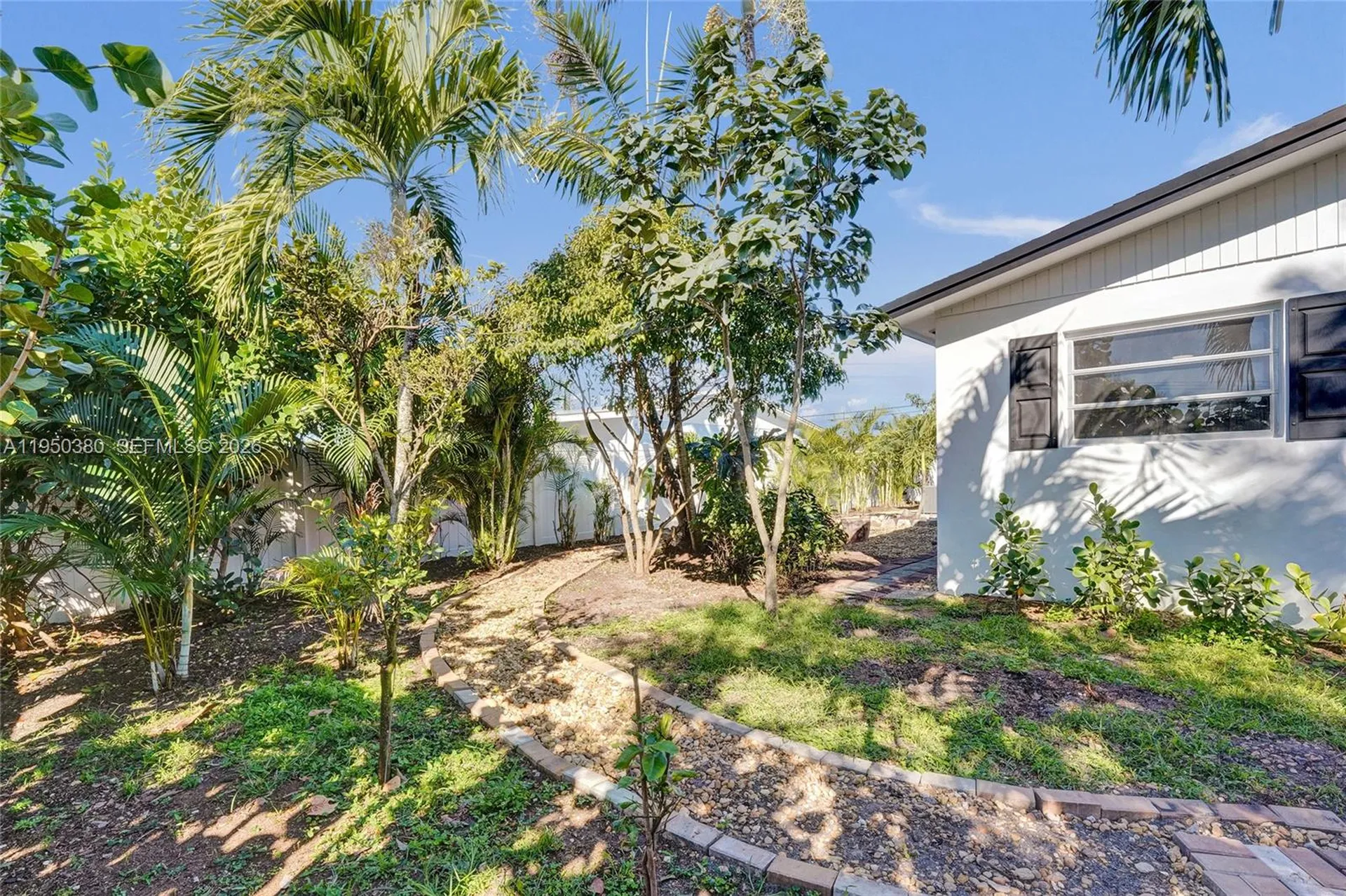 7601 Farragut Street Hollywood FL 33024