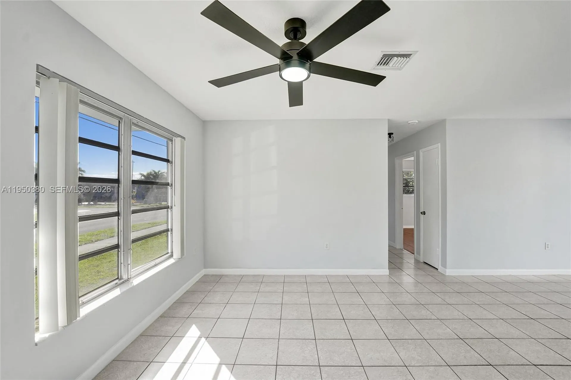 7601 Farragut Street Hollywood FL 33024