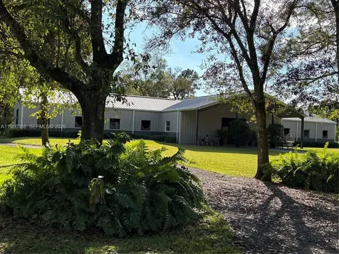 Loxahatchee FL 33470