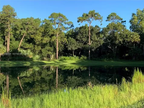 Loxahatchee FL 33470