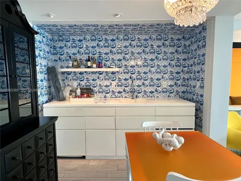 1100 West Avenue Miami Beach FL 33139