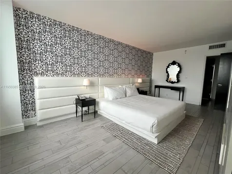 1100 West Avenue Miami Beach FL 33139