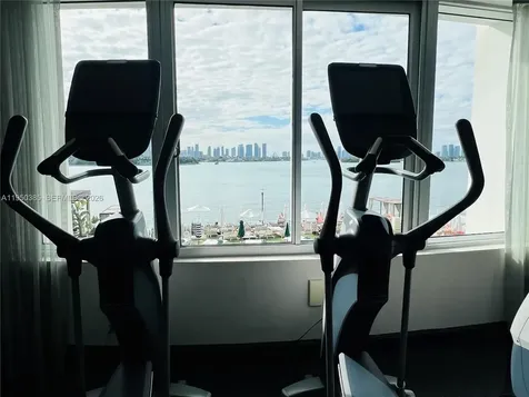 1100 West Avenue Miami Beach FL 33139