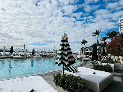 1100 West Avenue Miami Beach FL 33139