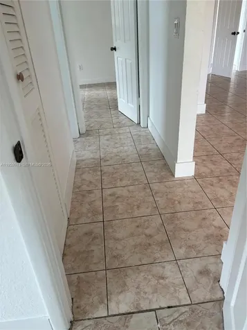 280 NE 48th Terrace Miami FL 33137