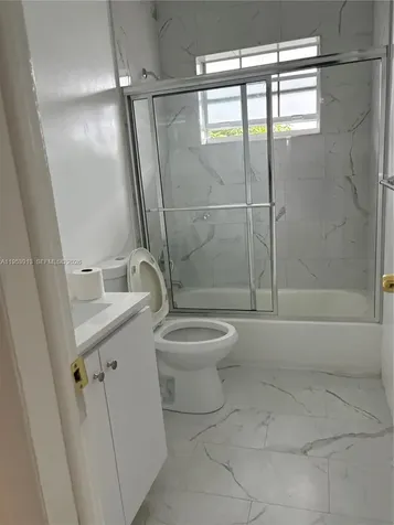 280 NE 48th Terrace Miami FL 33137