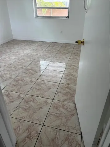 280 NE 48th Terrace Miami FL 33137