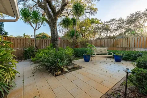 6371 Hutchinson Road Miami Lakes FL 33014