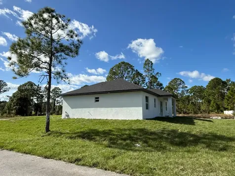 1121 Florence Street E Lehigh Acres FL 33974