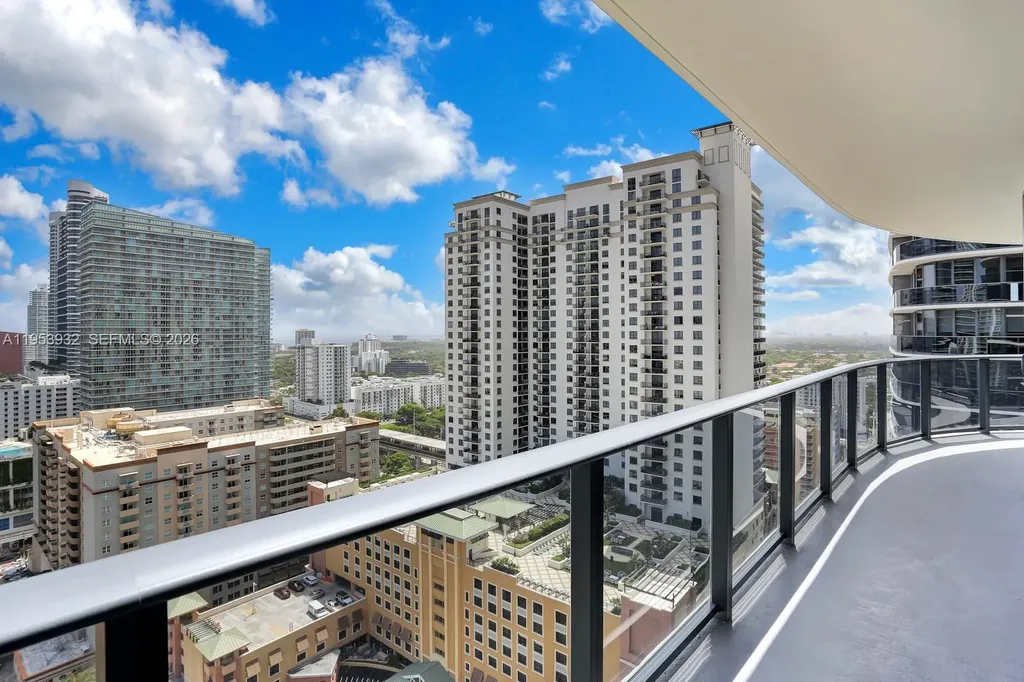 45 SW 9th Street Miami FL 33130