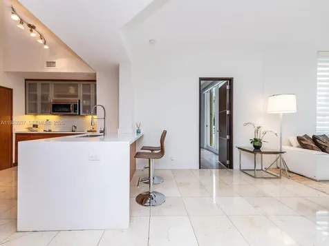 888 Brickell Key Drive Miami FL 33131