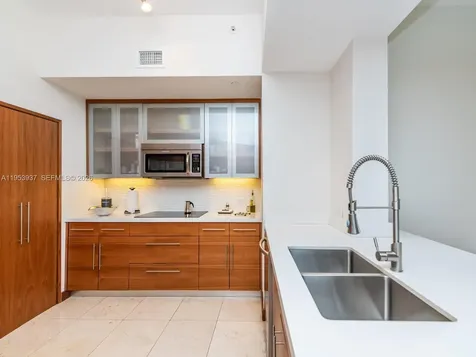 888 Brickell Key Drive Miami FL 33131