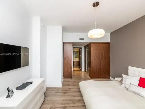 888 Brickell Key Drive Miami FL 33131