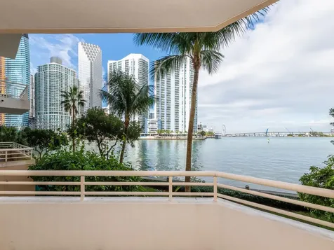 888 Brickell Key Drive Miami FL 33131