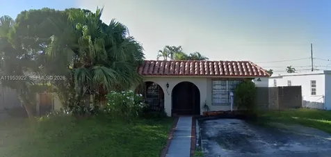 350 W 34th Street Hialeah FL 33012