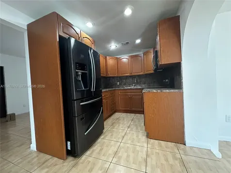 350 W 34th Street Hialeah FL 33012