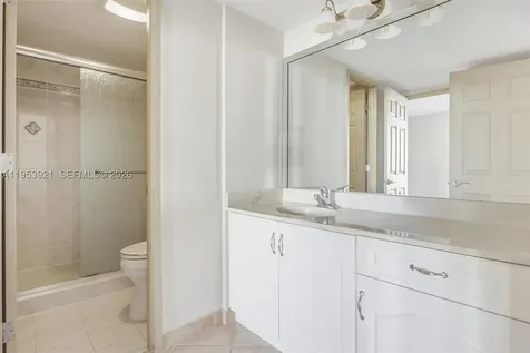 3731 N Country Club Drive Aventura FL 33180