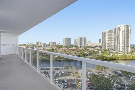 3731 N Country Club Drive Aventura FL 33180